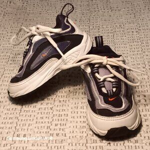 Nike children's Air Max 1999 vintage lace up athletic shoes sneakers sz 4